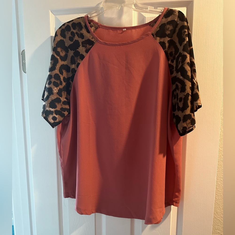 Cute pink and cheetah print top